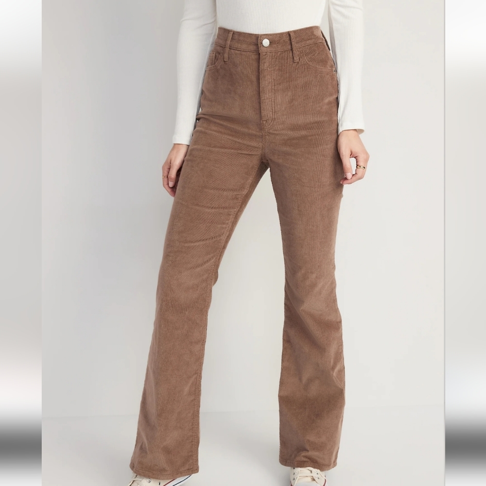 NWT Higher high rise flare cords 18